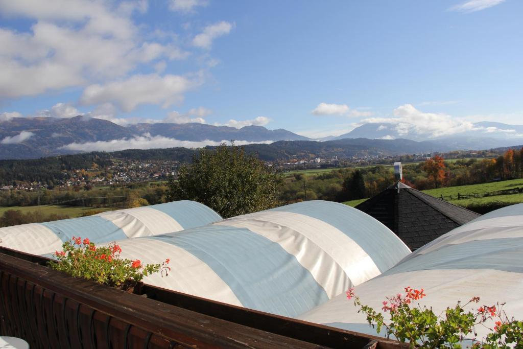 Gasthof-Pension Reidnwirt Baldramsdorf Exteriör bild